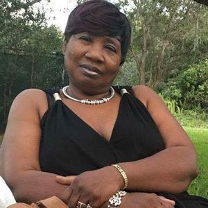 Meet your Posher, Sally